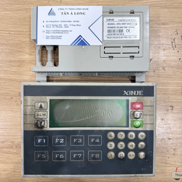 Màn hình điều khiển XINJE XP2-18RT-B